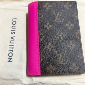 Authentic Louis Vuitton Monogram/Fuchsia Passport Wallet